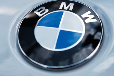 bmw-says-2021-profit-surged-as-it-favored-higher-margin-vehicles-during-chip-shortage-scaled.jpg