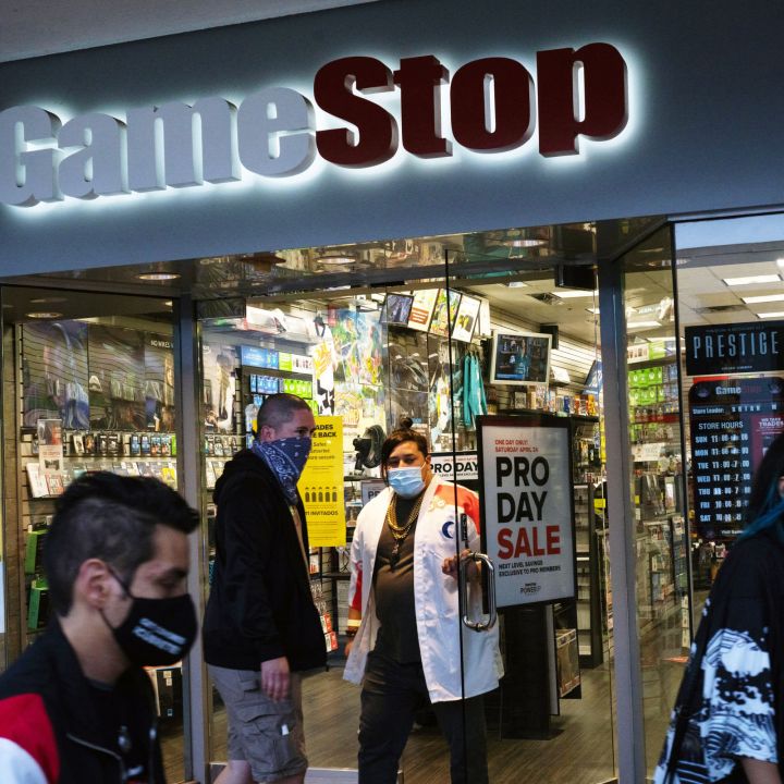 gamestop-shares-surge-more-than-20-after-news-it-plans-to-launch-an-nft-marketplace-scaled.jpg