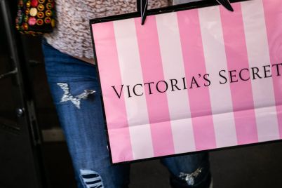 l-brands-shares-rise-on-victorias-secret-owners-earnings-beat-strong-first-quarter-outlook-scaled.jpg