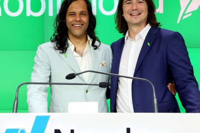 robinhood-revenue-doubles-last-quarter-but-stock-drops-8-after-app-warns-trading-is-slowing-scaled.jpg