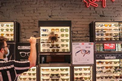 warby-parker-has-big-growth-plans-but-analysts-are-split-on-its-bid-to-take-on-essilorluxottica-scaled.jpg