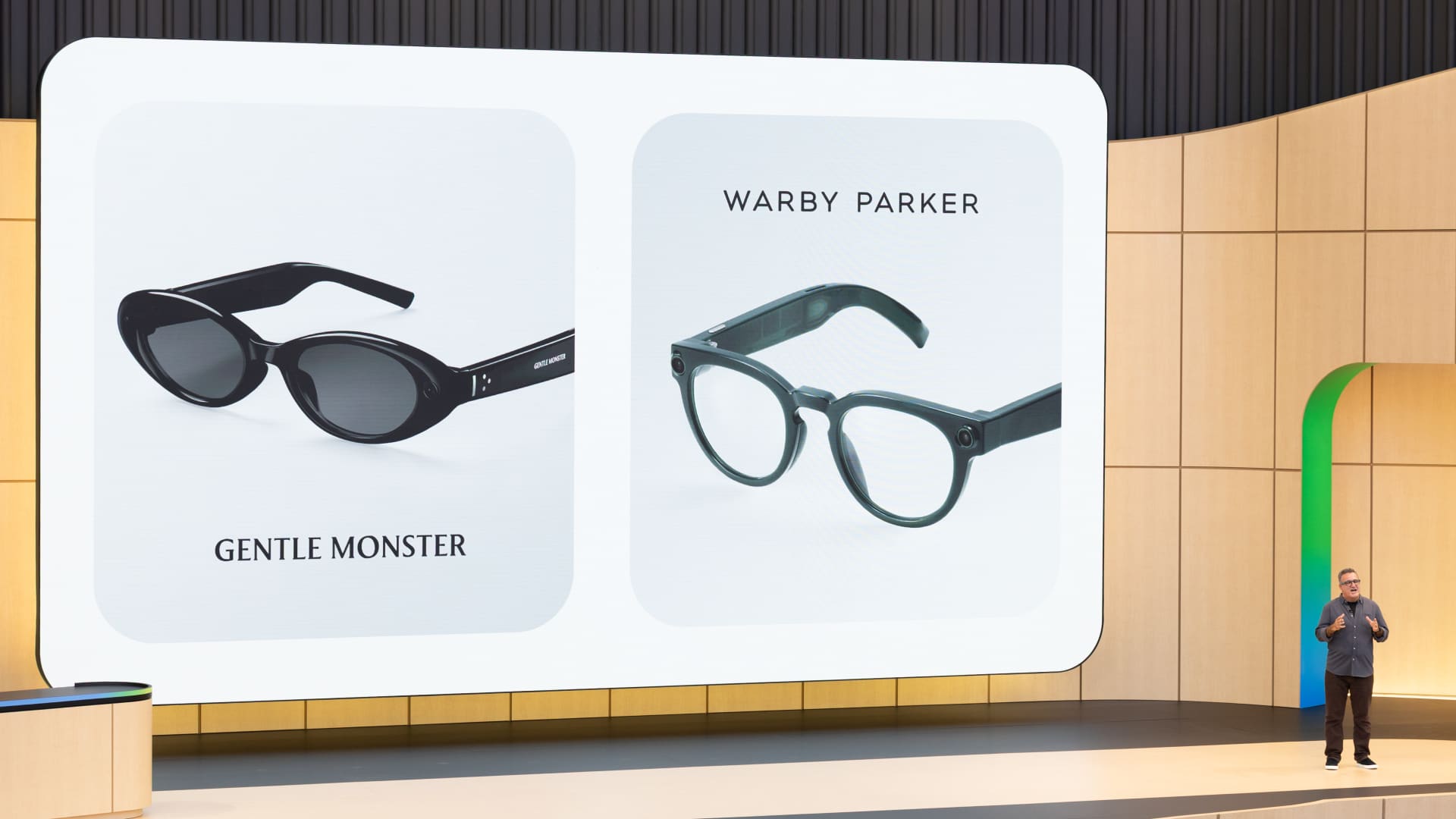 AI glasses: Googles Bold Breakthrough in Audio Wearable Computing