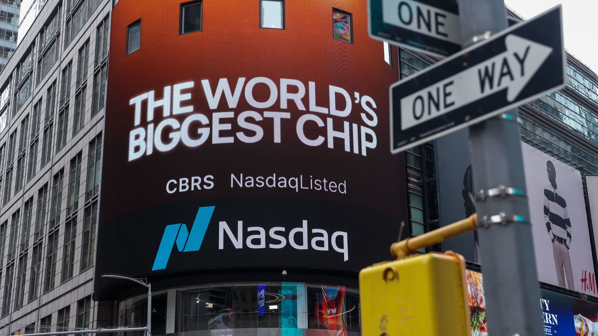 Cerebras IPO: AI Breakthrough or Market Risk for Tech Giants?
