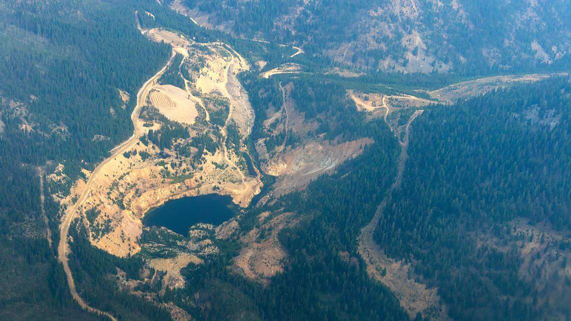 Idaho Gold, Antimony Project Secures $2.9 Billion U.S. Loan: A Critical Mineral Win featured image