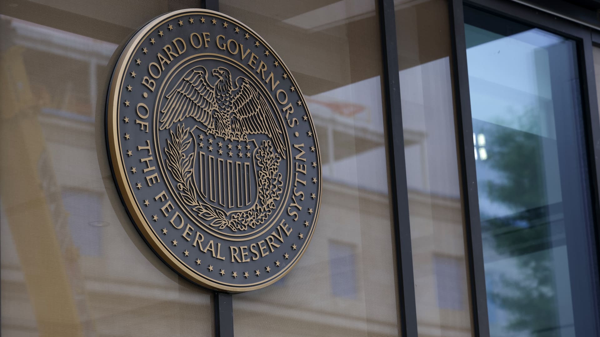 Rate Increase Volatility: Traders See Fed Hike Imminent