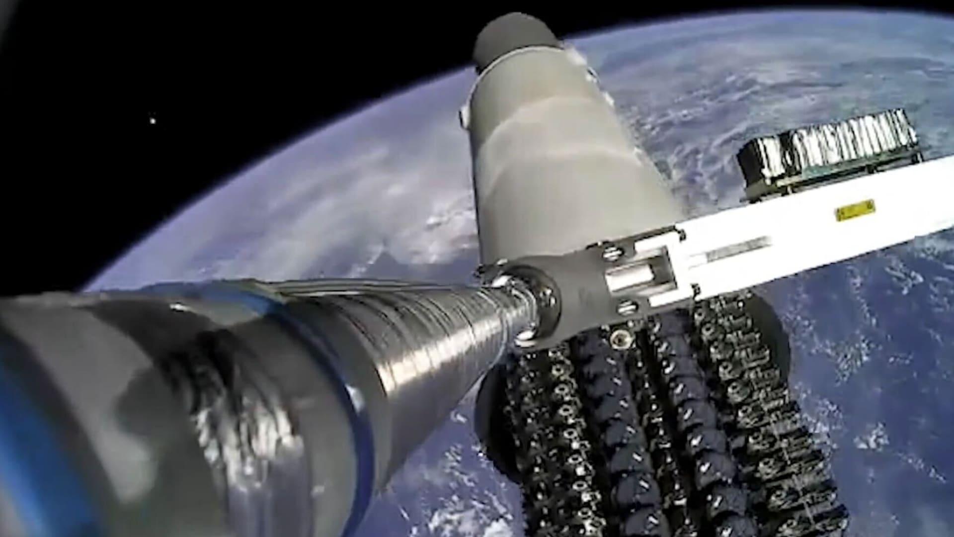 Starlink Growth Fuels SpaceXs Nasdaq Ascent: A Deep Dive into Tech Strategy