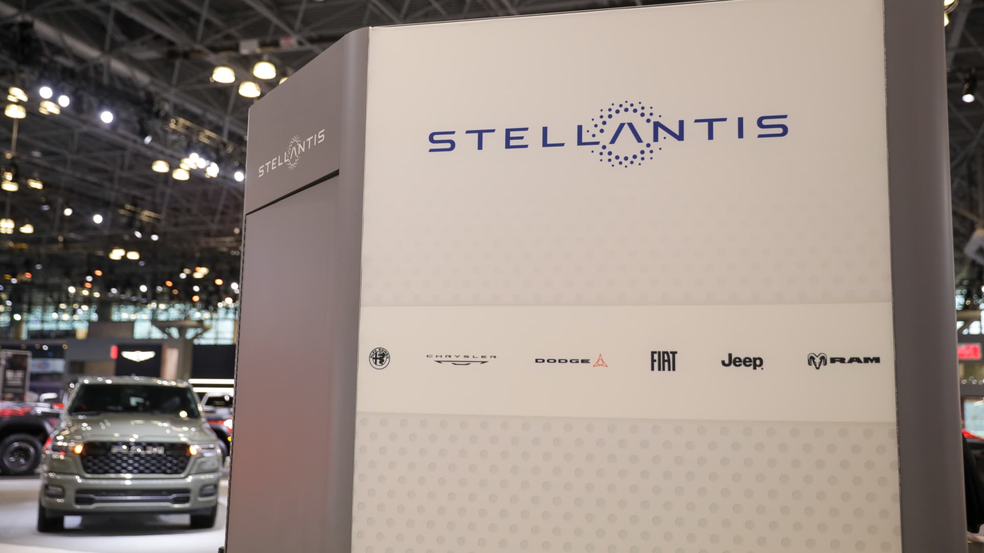 Stellantis Turnaround Plan: A Bold $70 Billion Bet on Future Growth featured image