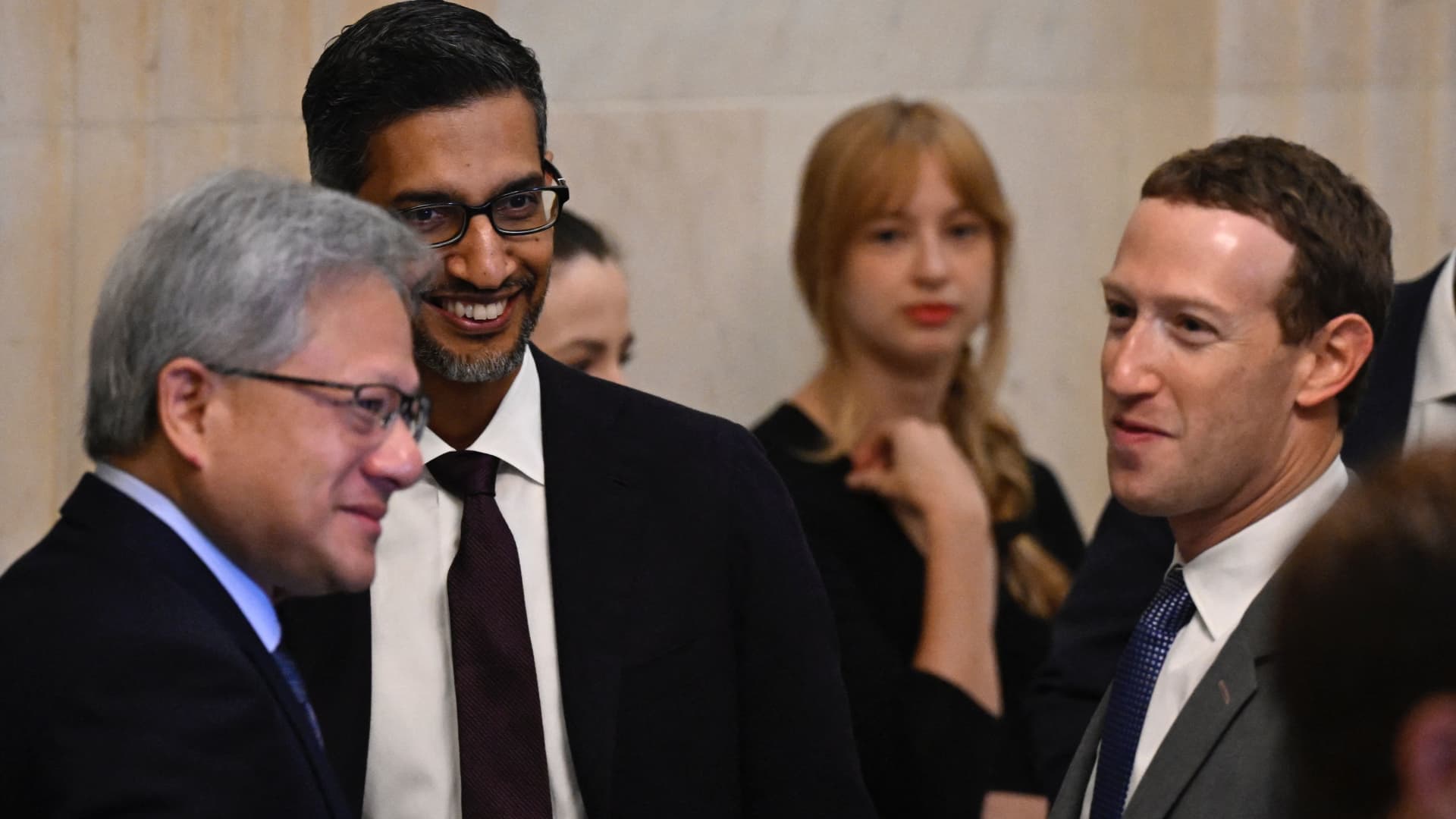 AI Adoption Drives Unprecedented Capital Shifts in Top S&P 500 Firms