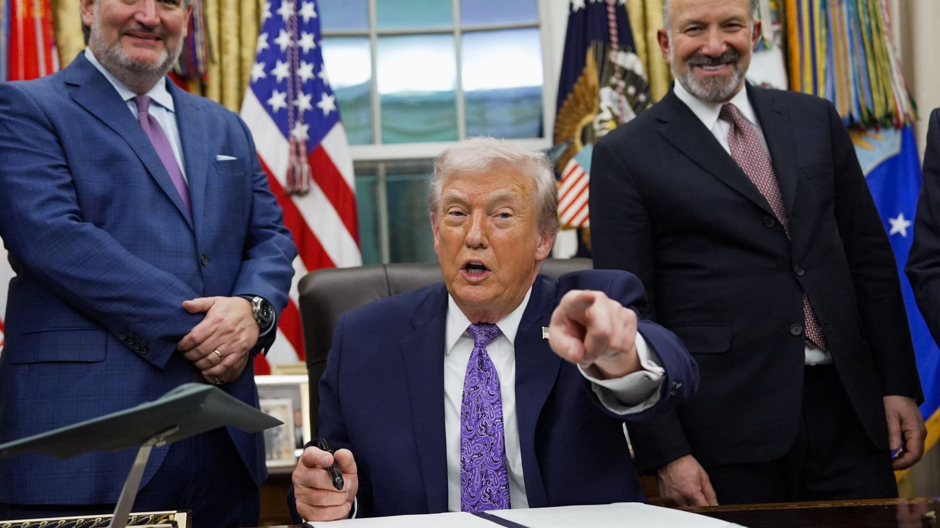 AI Executive Order: A New Era of Government Oversight and Innovation Risk