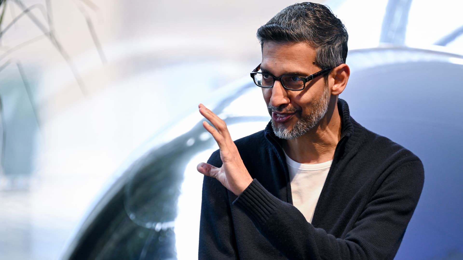 Alphabet's Innovation Risk: $85 Billion AI Push Tests Investor Appetite featured image