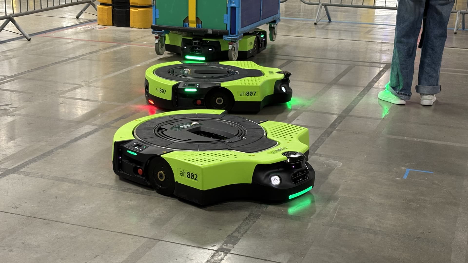 Amazon's Proteus Robot Signals AI Layoffs Momentum featured image