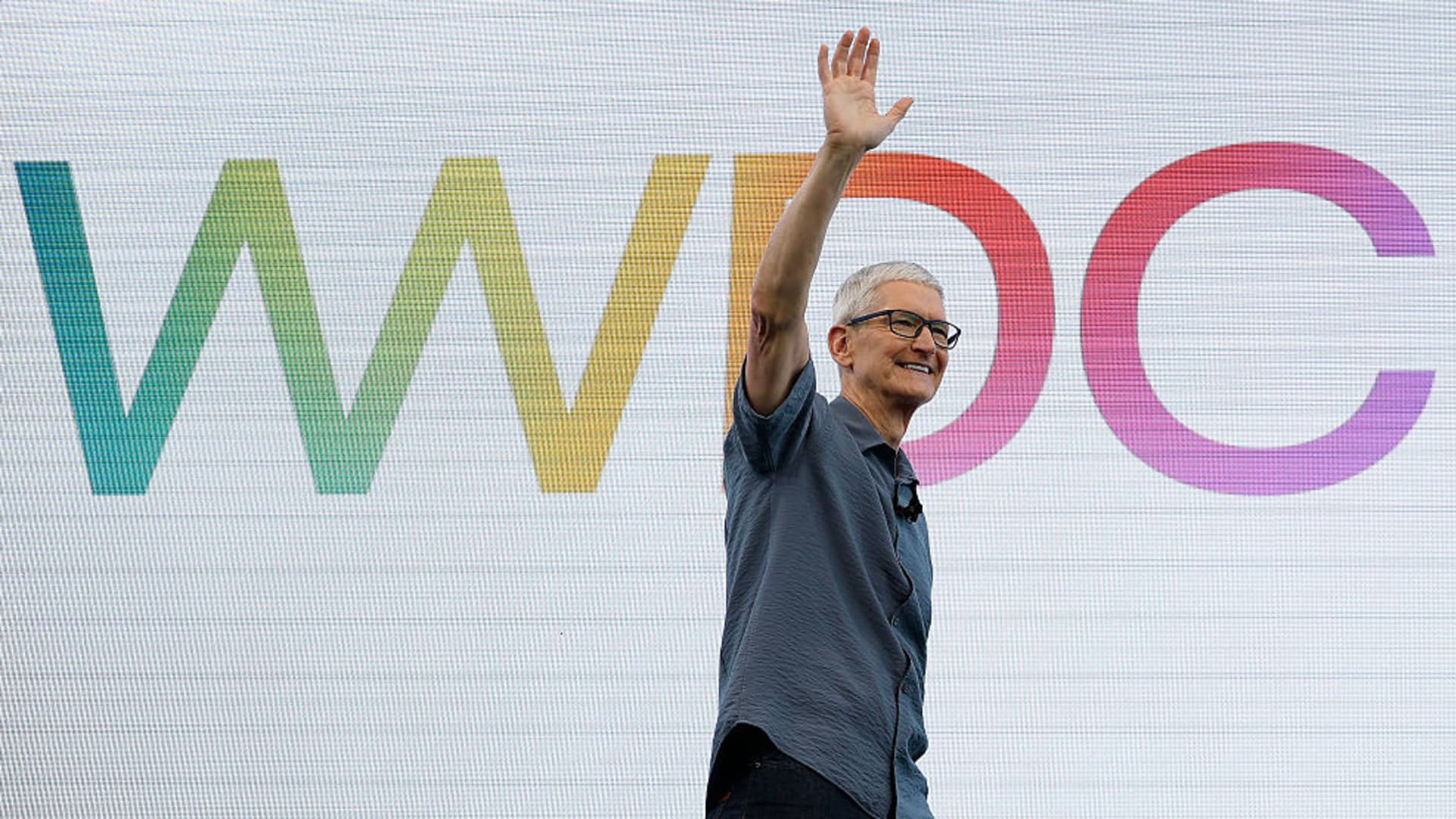 Apple Intelligence Breakthrough: Innovation Fuels Stock Surge