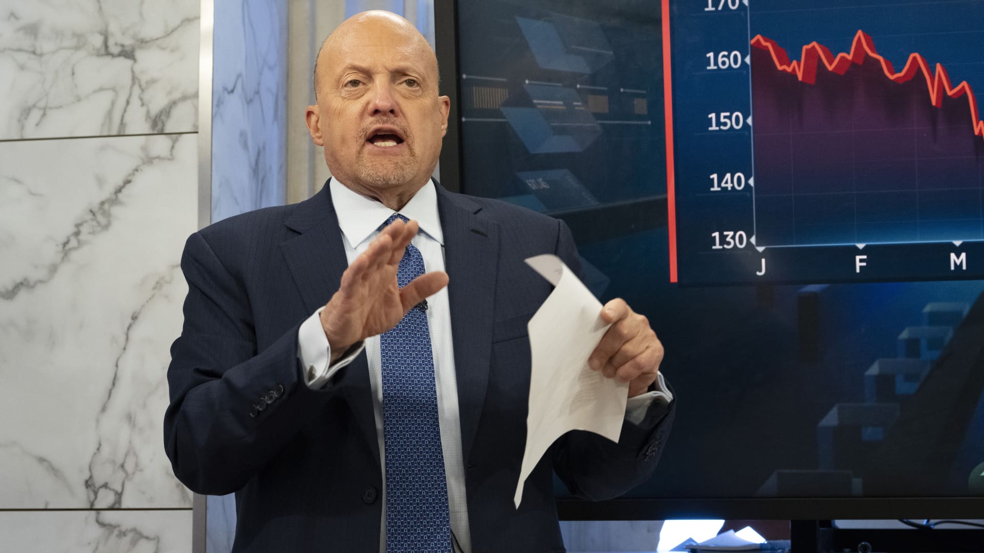 Bank Stocks: Navigating Market Rotation and AI-Driven Growth
