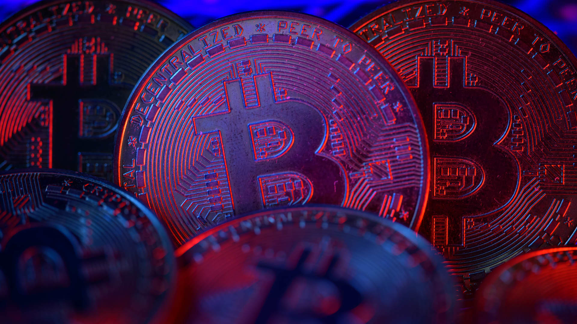 Bitcoin's Liquidity Rotation: A Week of Market Disruption featured image