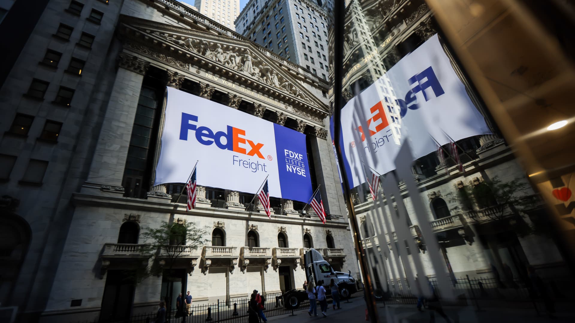 Bullish Outlook for FedEx Freight as Independent Journey Begins featured image