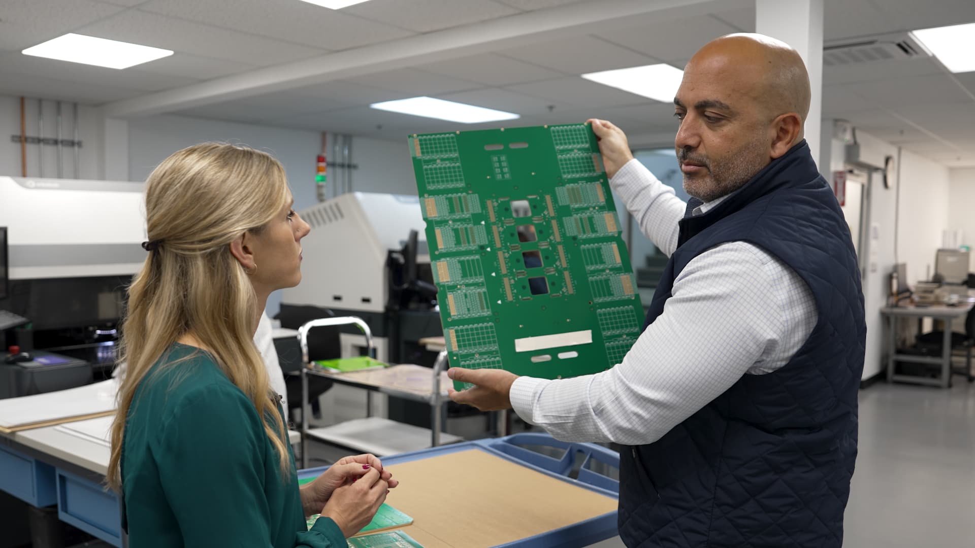 Circuit Boards: National Security Risks & Innovation Drive 500% Growth for TTMI