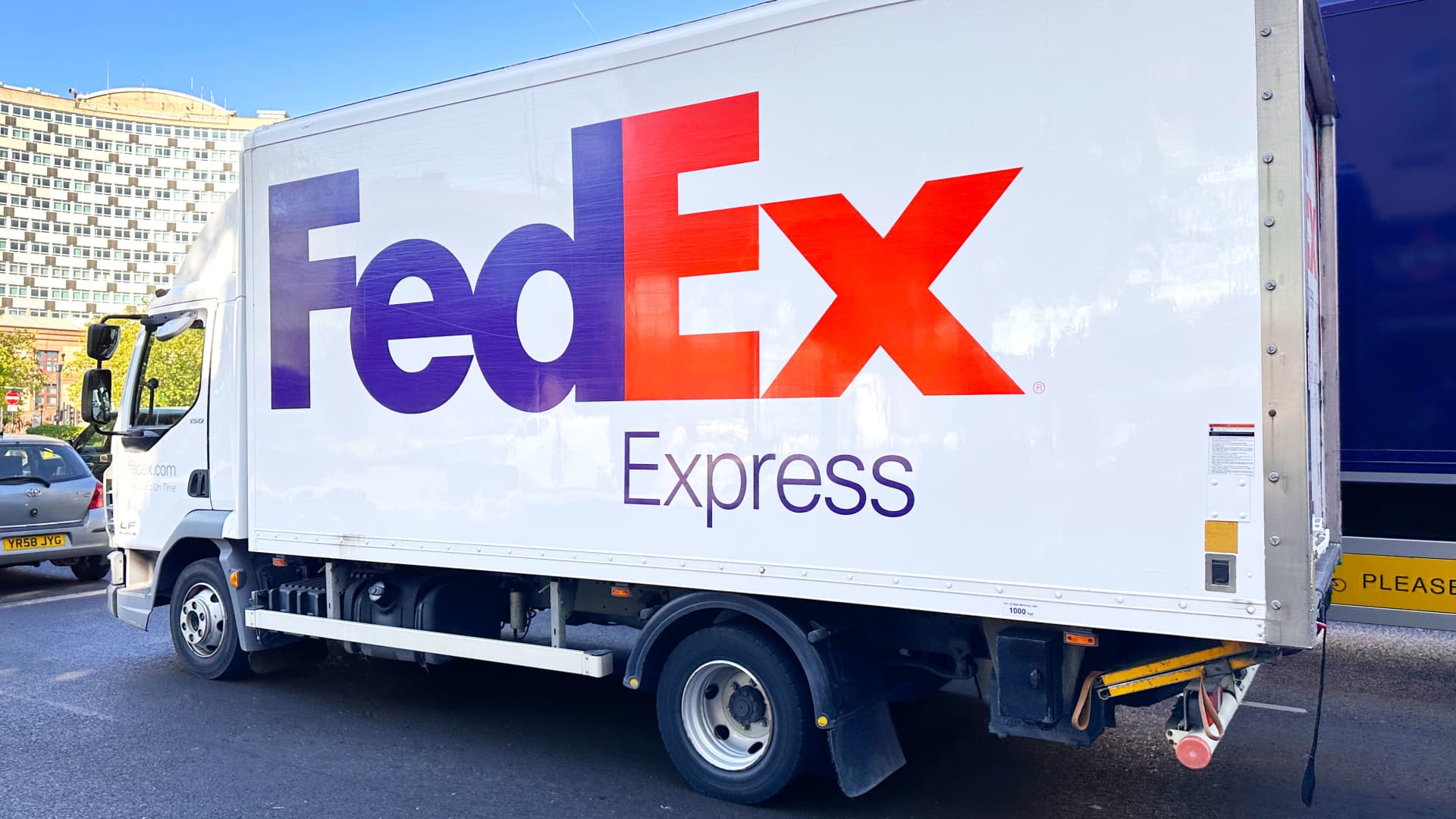 FedEx Earnings Surge: Alpha Generation Post-Spin-Off