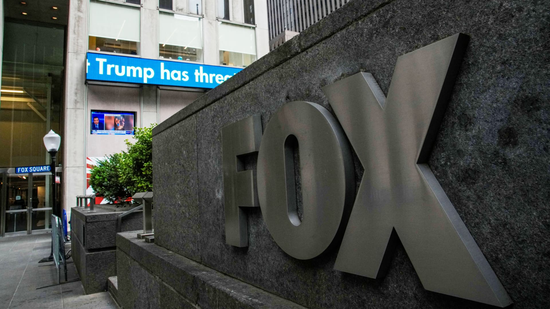 Fox Roku Acquisition: A $22 Billion Strategic Growth Play featured image