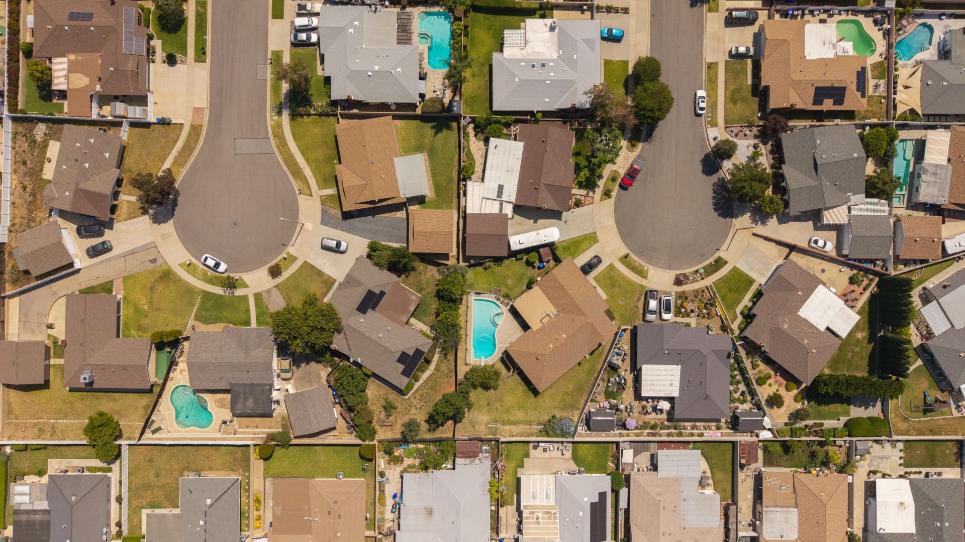 Home Listings Pulled: A Warning Sign for Spring Market Dynamics featured image