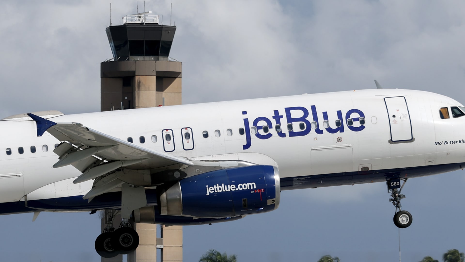 JetBlue Fort Lauderdale: Strategic Expansion Fuels Recovery Push featured image