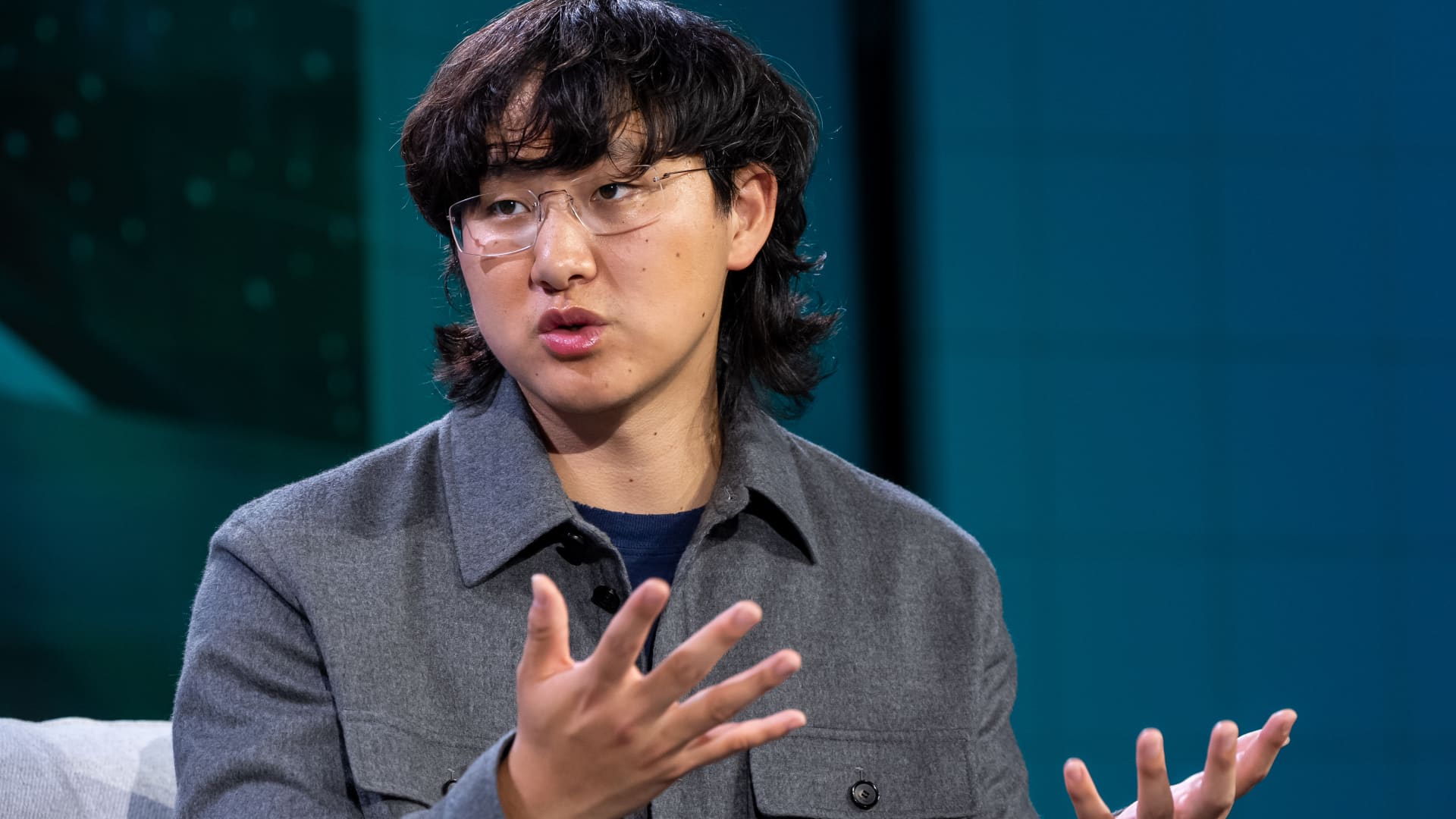 Meta AI Model: Zuckerberg's $14 Billion Bet Faces Monetization Hurdles featured image