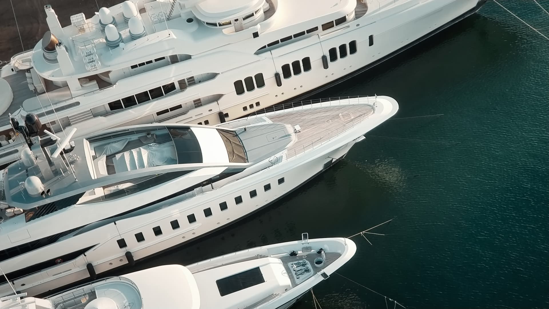New Millionaires: Global Wealth Surges by 2 Million Amidst Soaring Markets featured image
