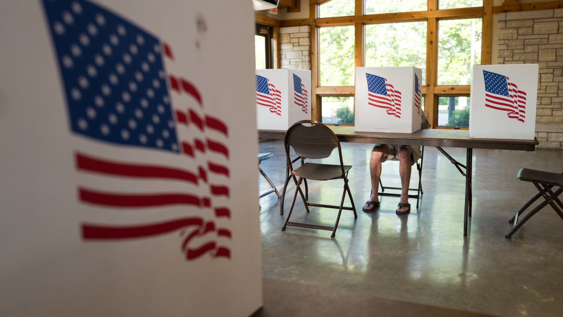 Political Ad Spending: $11.6 Billion Record Forecast for 2026 Midterms featured image