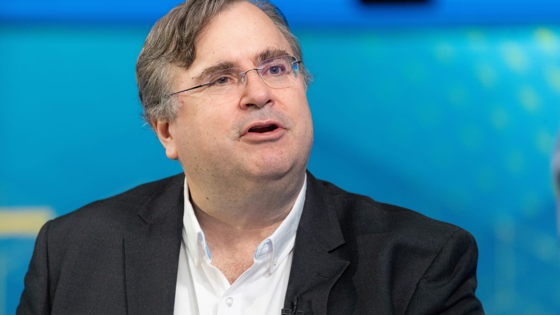 Reid Hoffmans Departure: A Strategic Shift in Microsofts AI & Tech Board Dynamics
