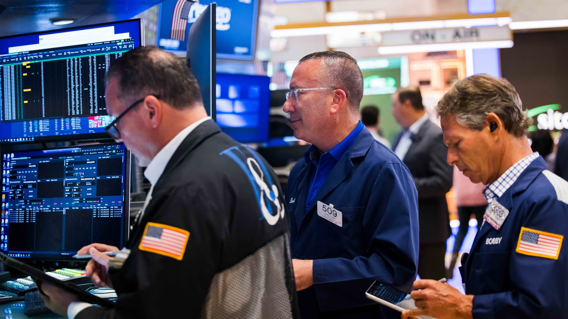 Small-cap stocks Surge 21 Percent: AI Fuels Best First Half in Decades