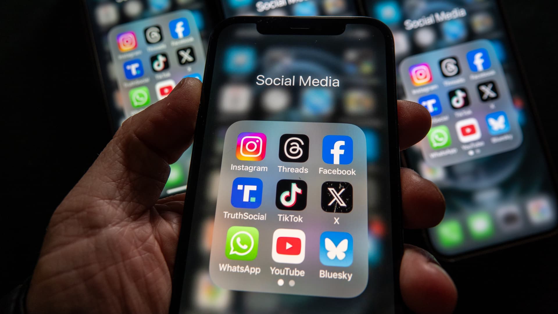 Social Media Ban: UK's Regulatory Shift Reshapes Digital Engagement featured image