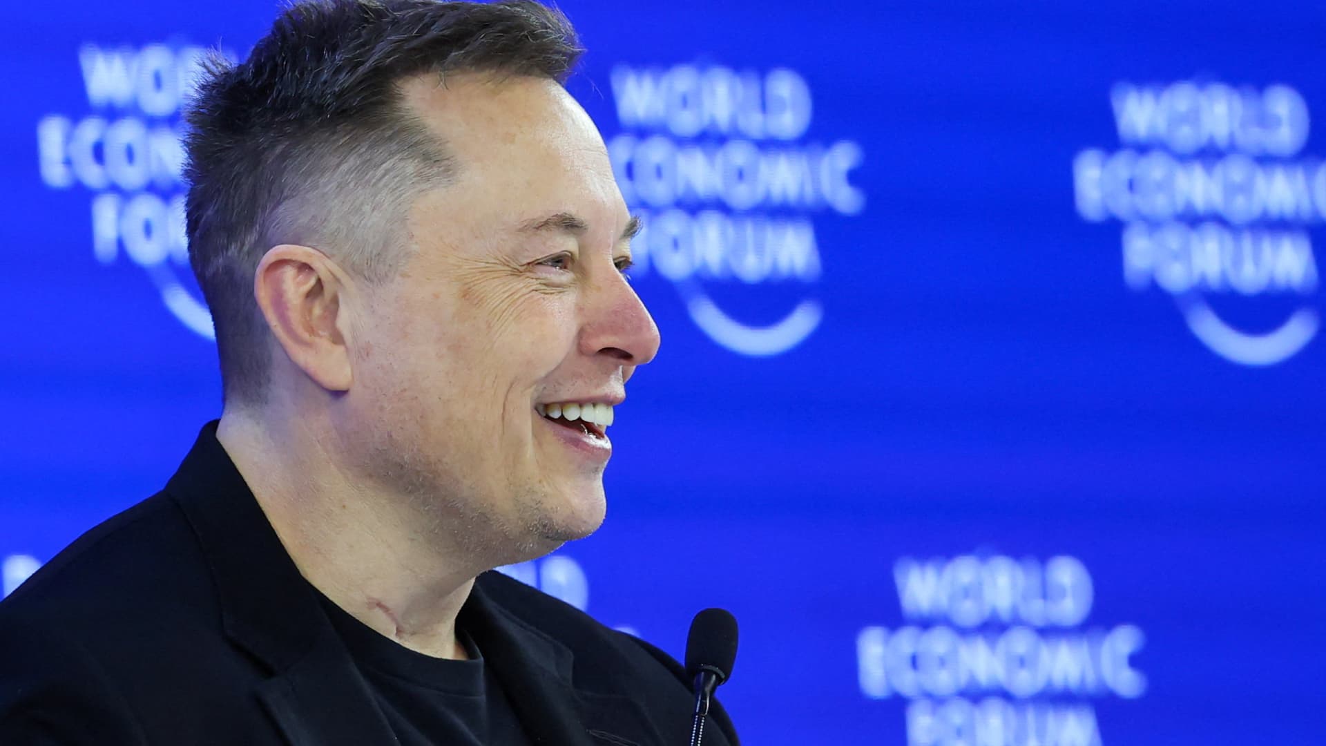 SpaceX IPO: Assessing Strategic Tech Valuation Risks