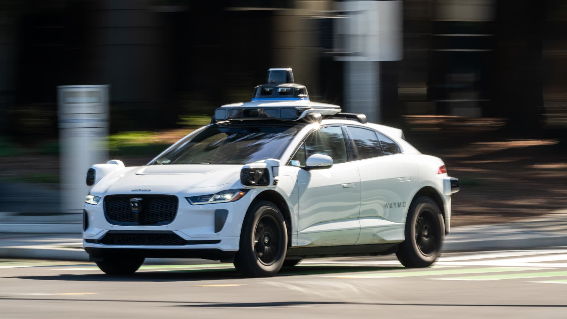 Waymo Robotaxis Recall: A Critical Setback for Autonomous Scalability