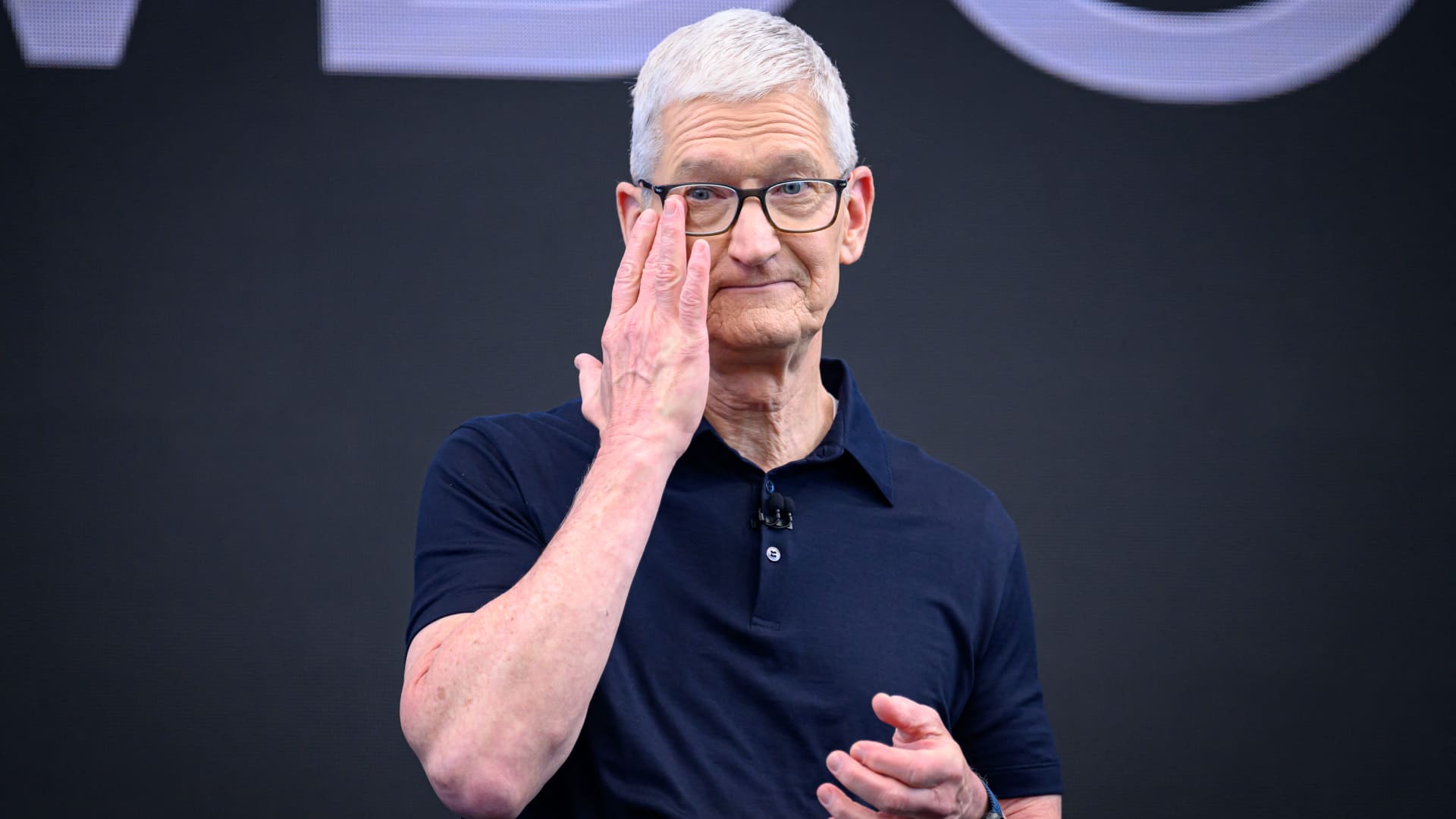 AI Buildout: The Trillion-Dollar Investment Imperative Facing Big Tech