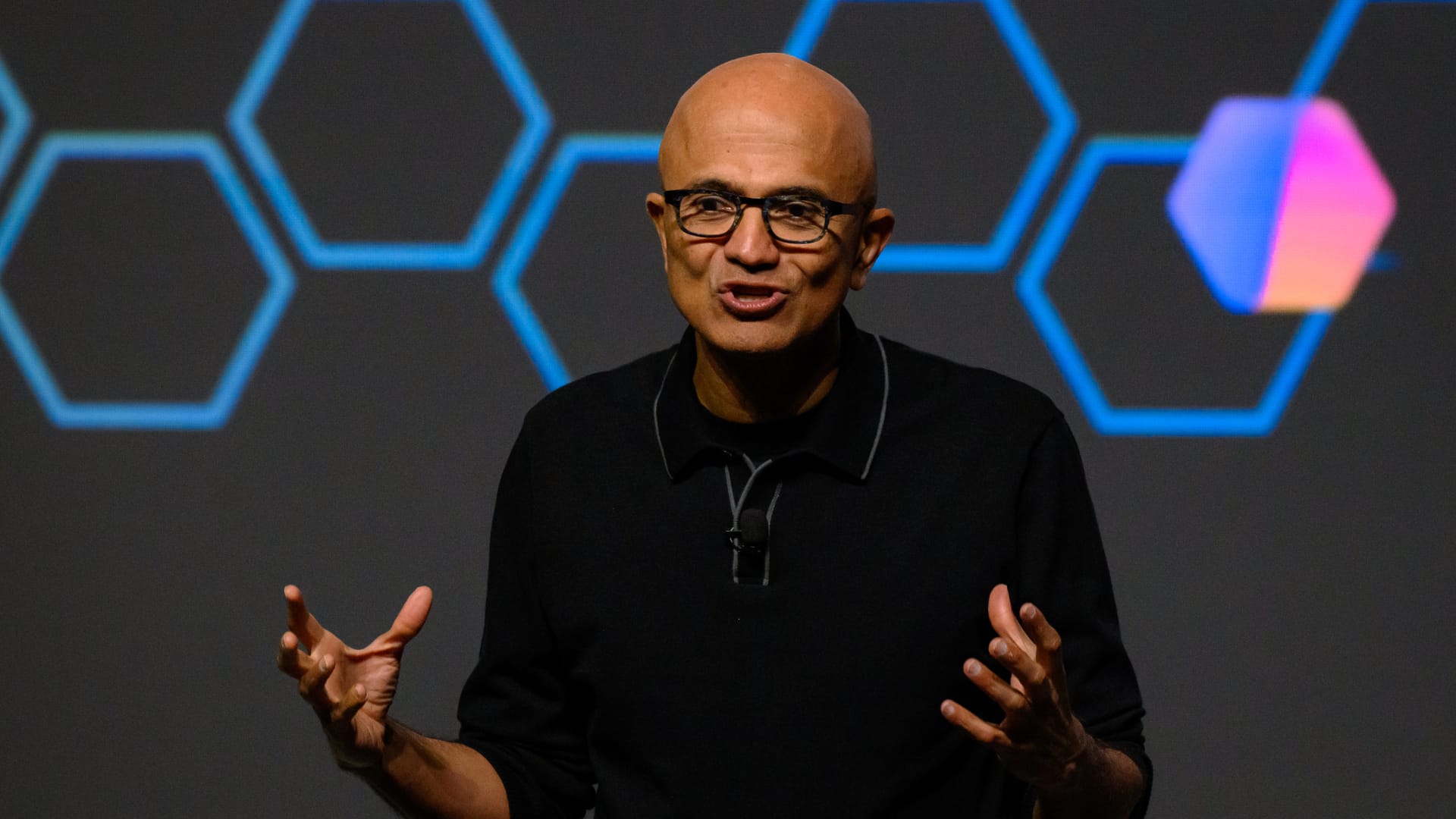 AI Cybersecurity Model: Microsoft