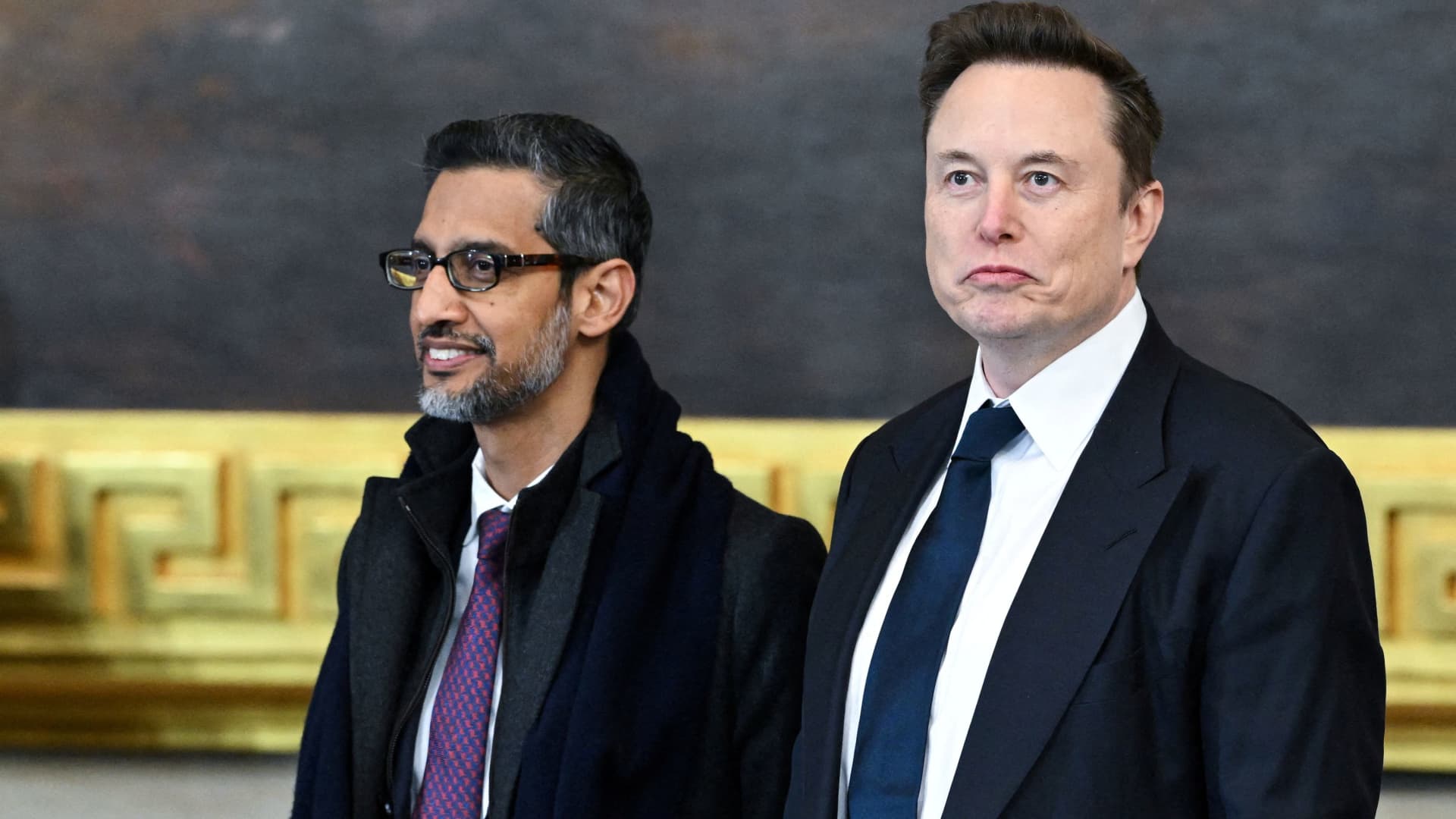 AI Spending Warning: Alphabet and Tesla Test Investor Patience