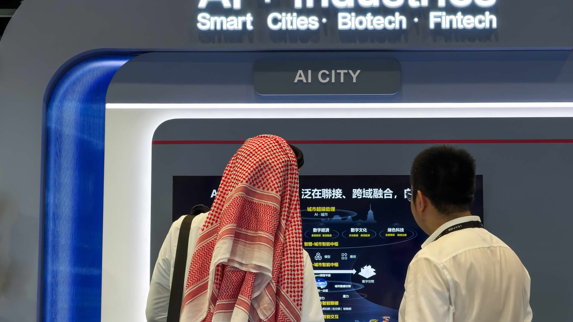 Biotech Listing Shakeup: US Firm Bets on Hong Kong for Innovation Growth featured image