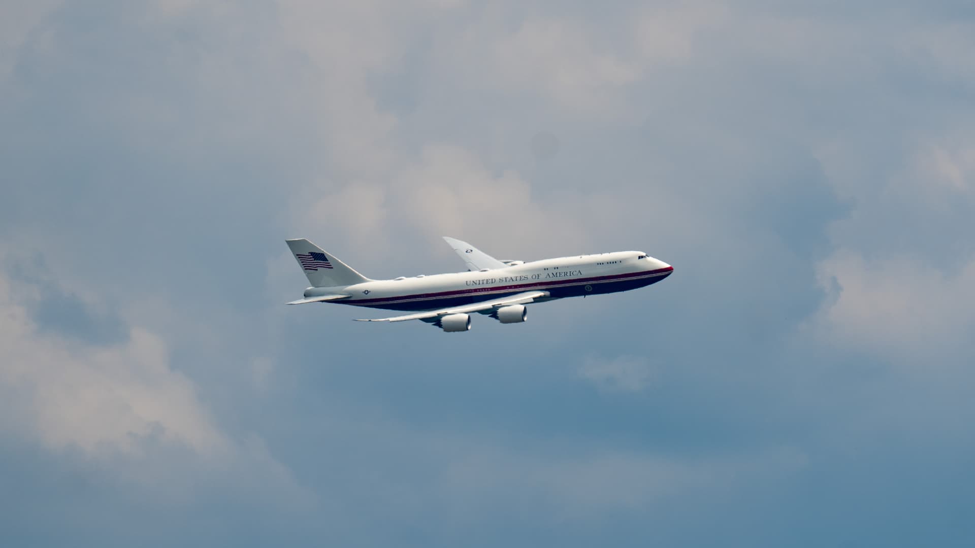 Boeing New Planes: A Strategic Approach to Innovation and Risk Management featured image