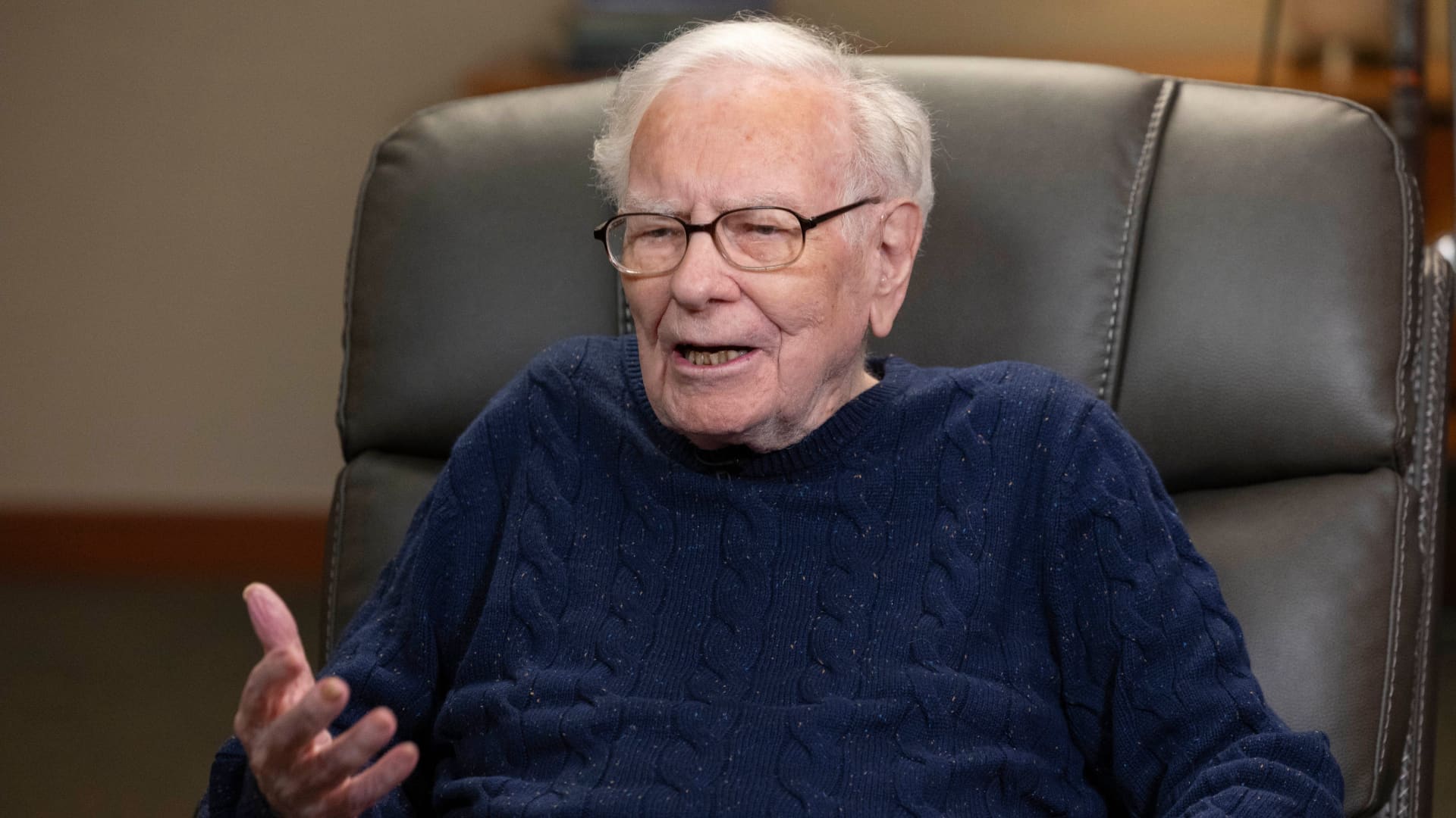 Buffett's Charitable Giving Shift: A $47 Billion Capital Redirection featured image