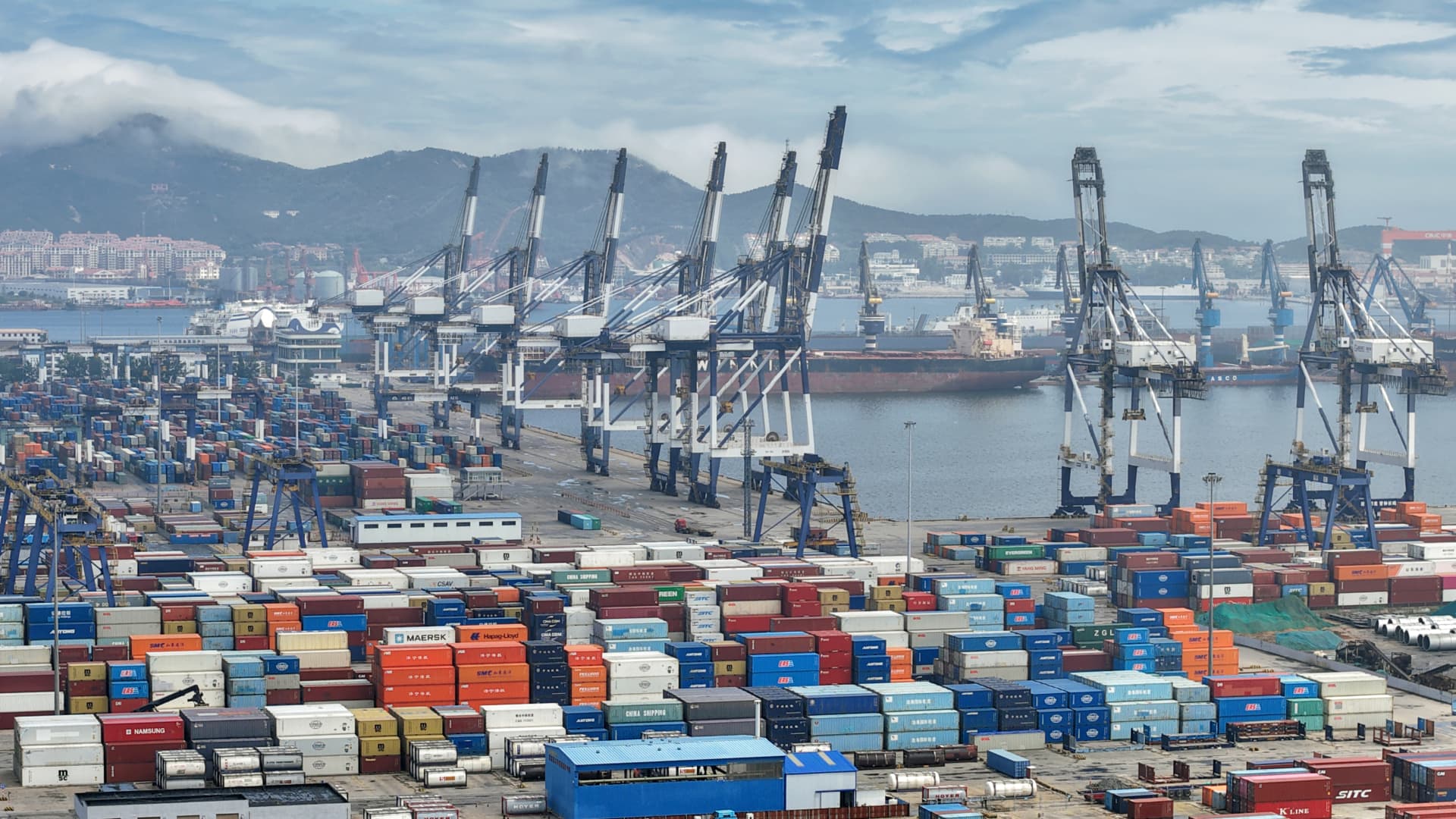 China GDP Growth Slowdown Sparks Global Economic Stability Concerns
