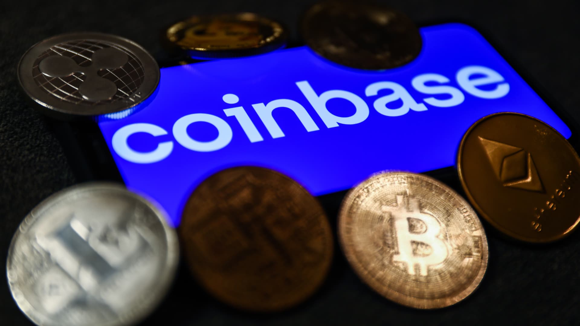 Coinbase's Deepening Crypto Winter Risk and Diversification Play featured image