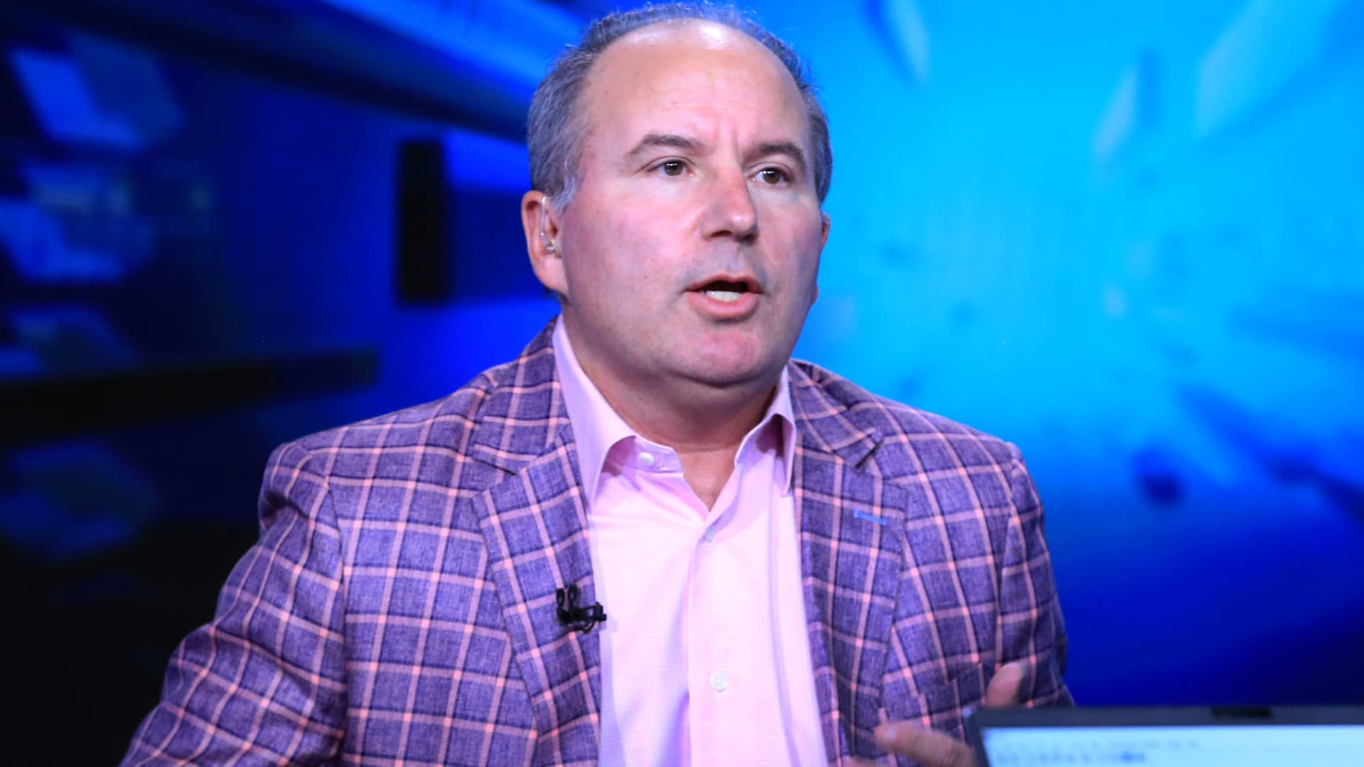 Dan Ives' Bold Venture: A New Merchant Bank to Reshape Tech Investment featured image