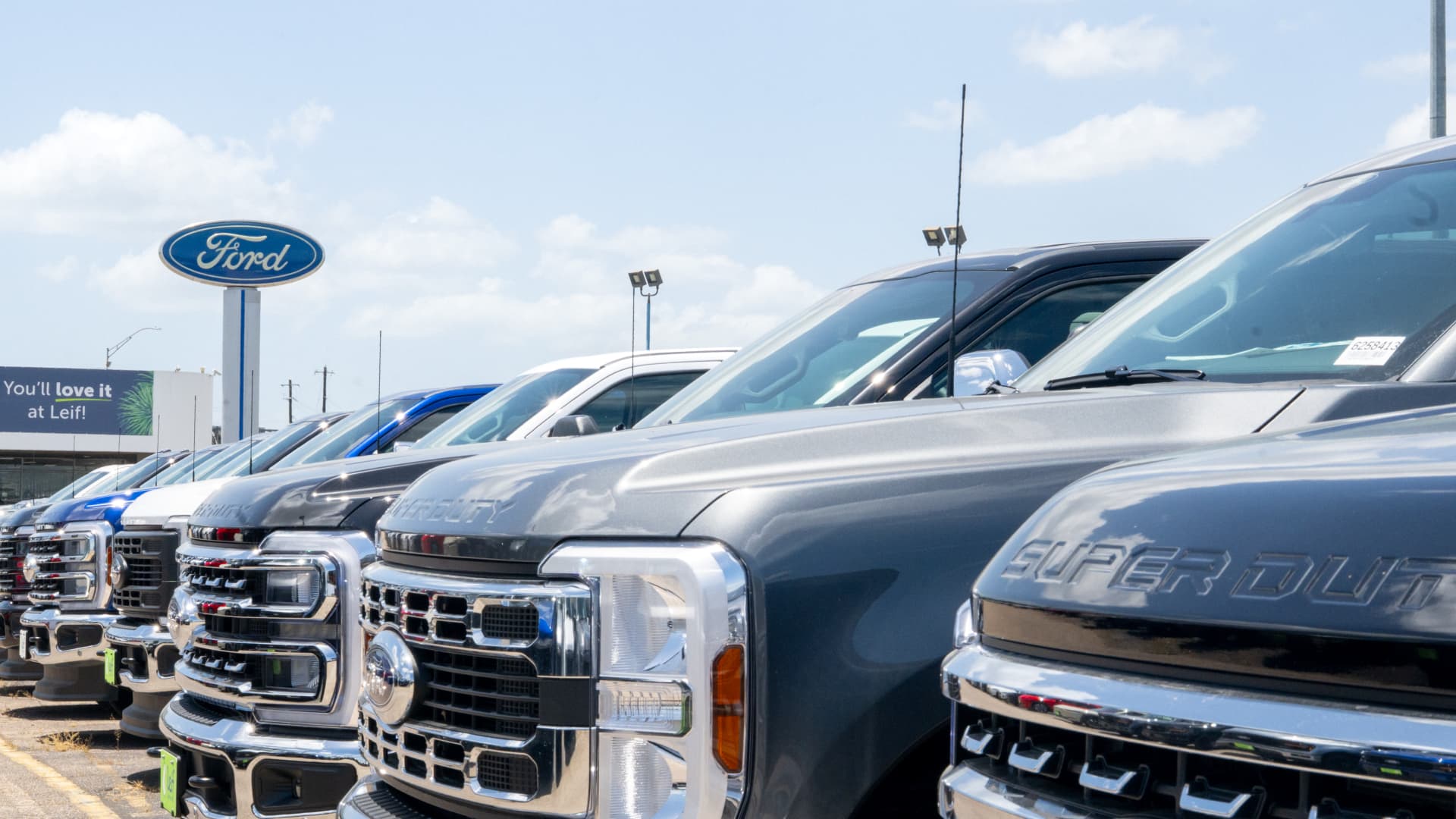 Ford Q2 Sales Drop: Supply Issues and EV Demand Hit Performance featured image