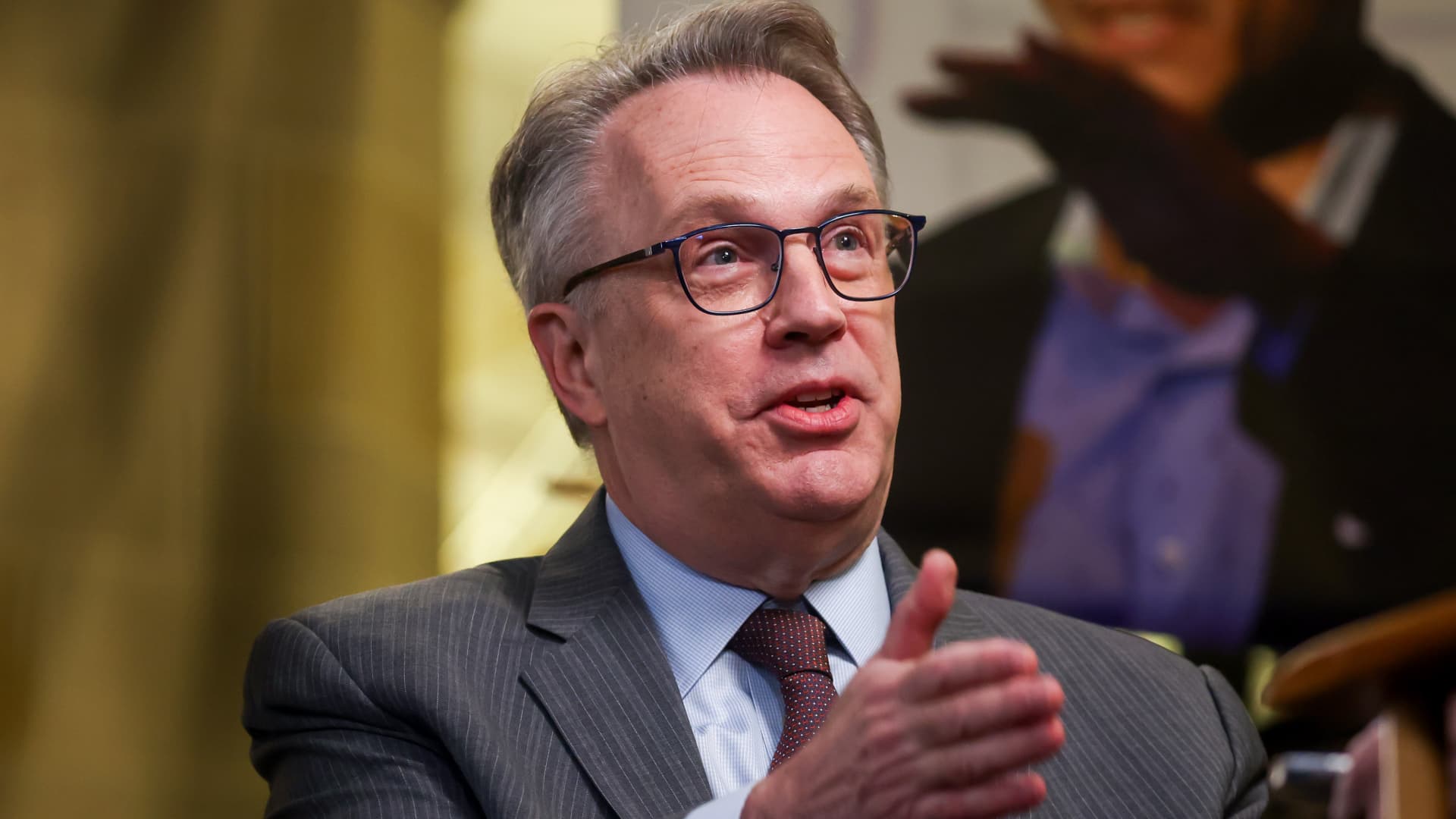 Inflation Peaked: Feds Dovish Stance Ignites Capital Shifts