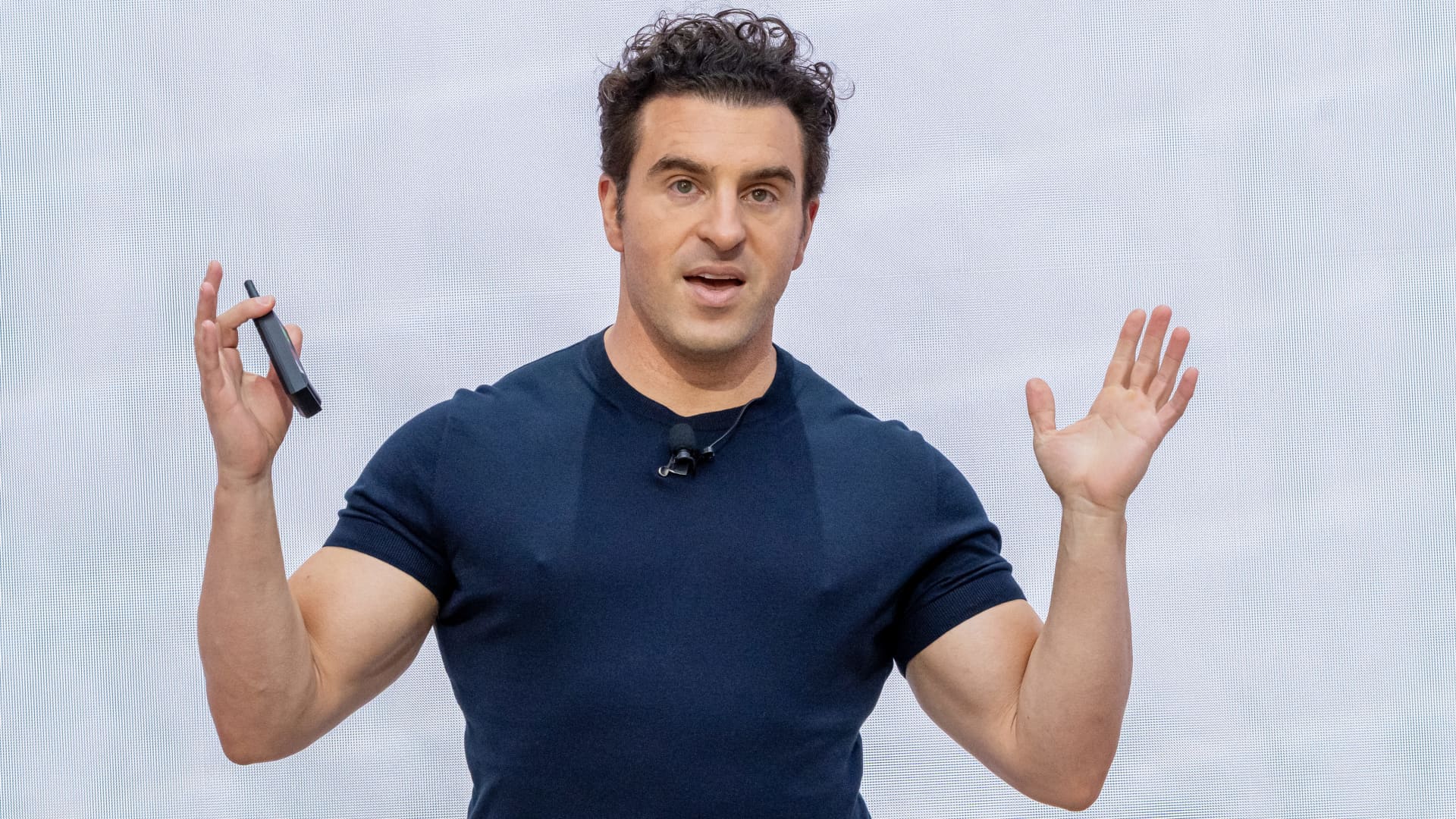 Airbnb AI Strategy: Unlocking Growth and Efficiency with Breakthrough Innovation featured image