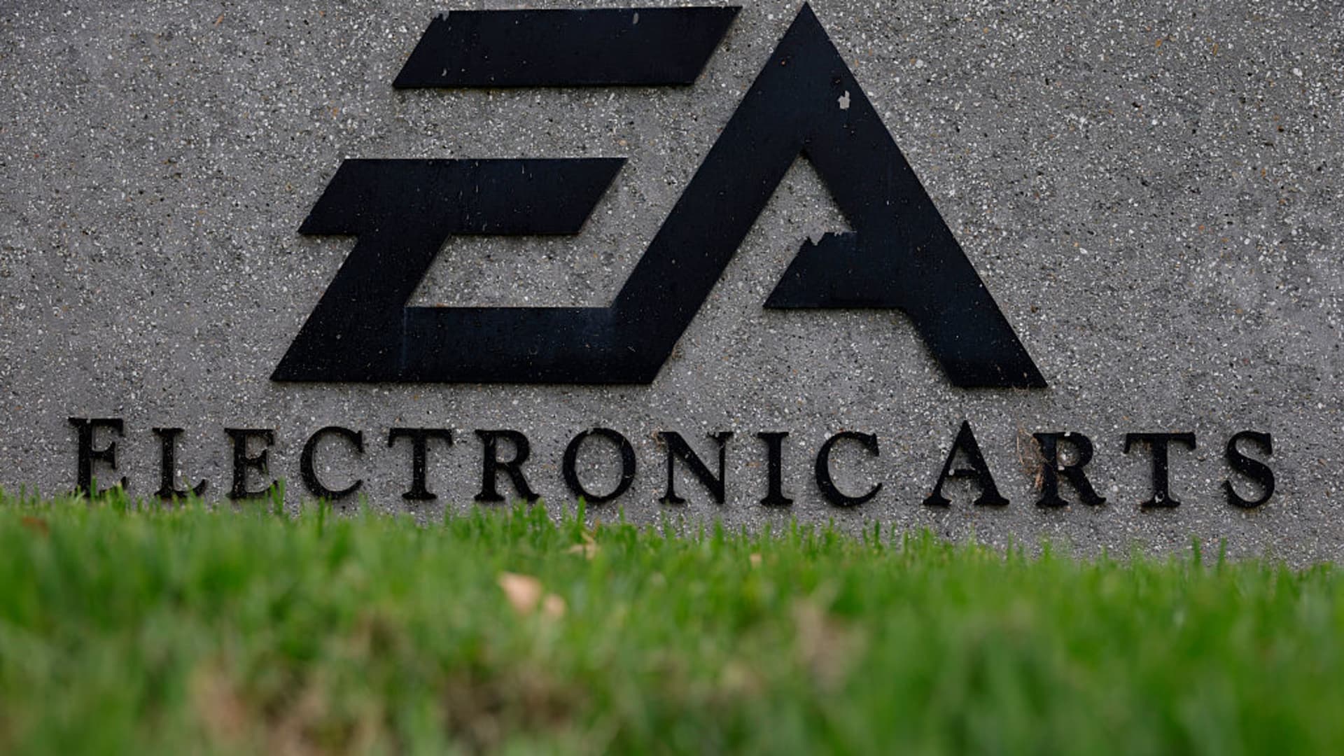 EA Sports Deal Secured: Inside the $55 Billion Leveraged Buyout Shaking Global Gaming featured image