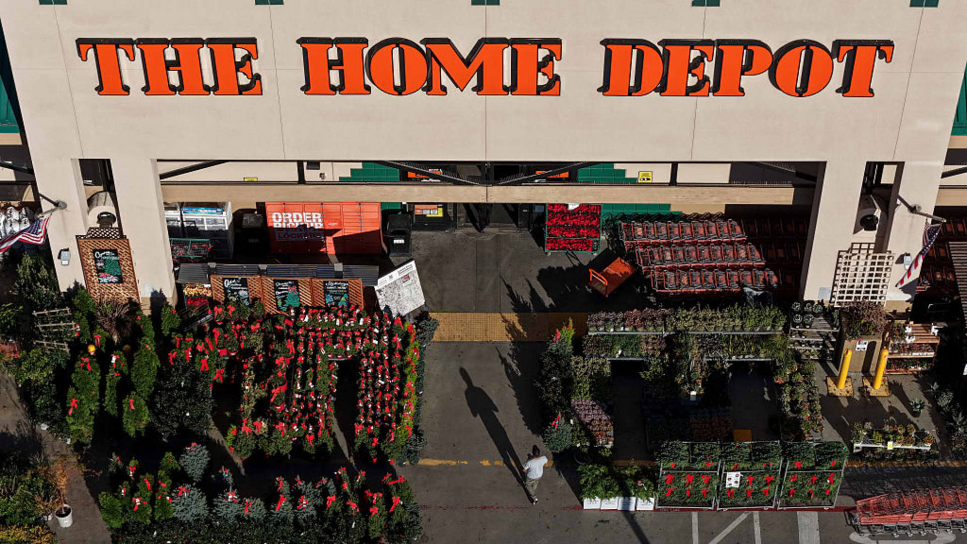 Home Depot CEO Transition: Navigating Leadership During Medical Leave featured image
