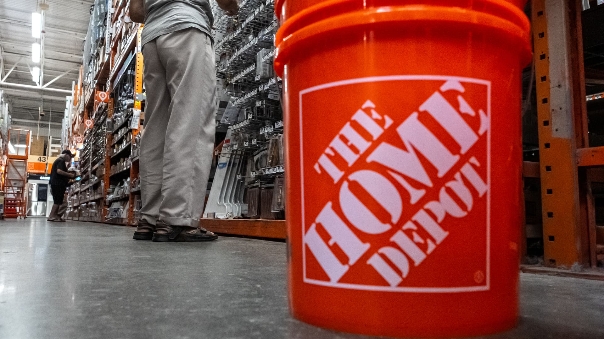 Home Depot Guidance: Alpha Generation Amidst Housing Freeze