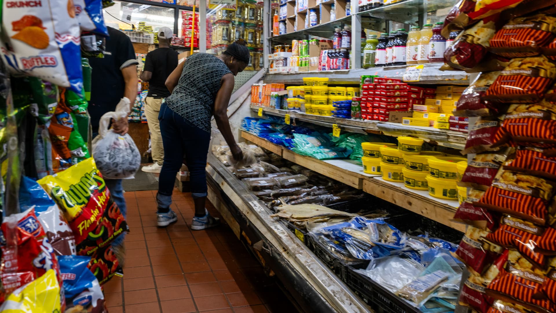 Inflation Indicators Signal Multi-Year Lows Amid Fed Scrutiny