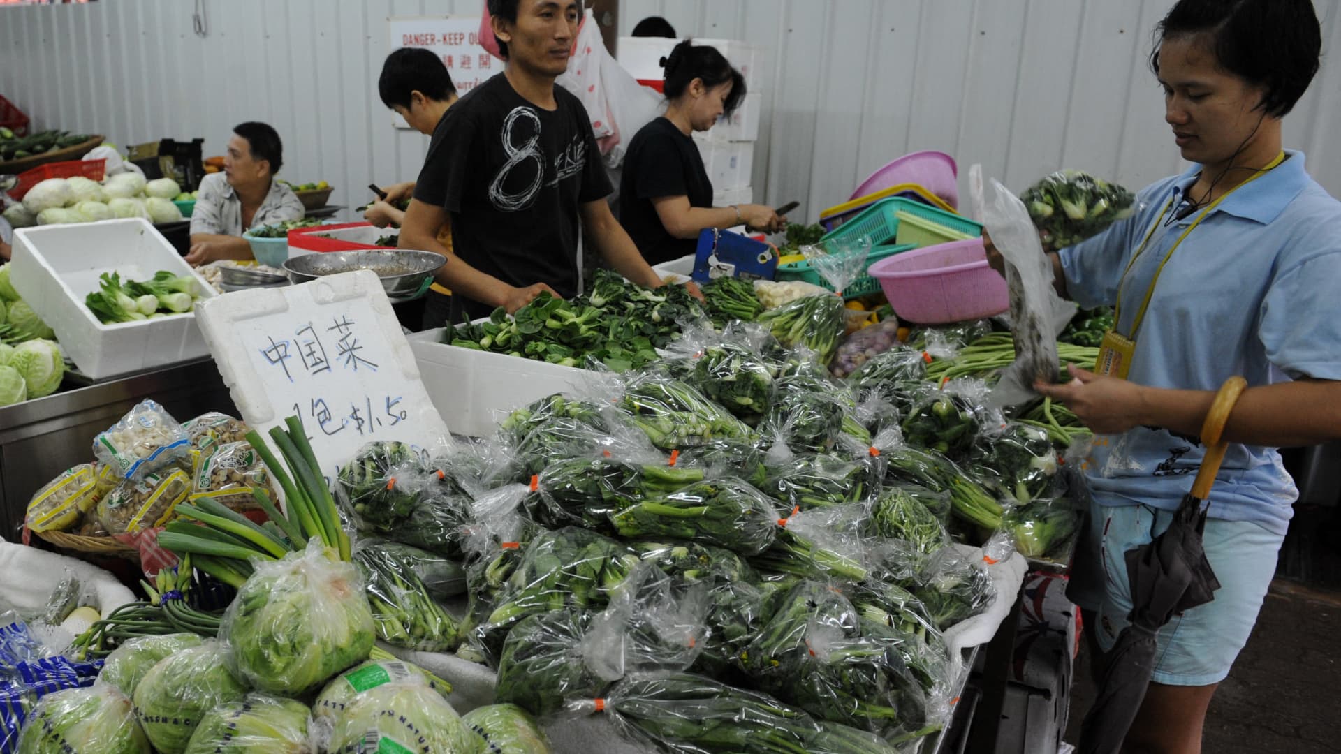 Singapore Inflation Accelerates: Macro-Stability Navigates Global Headwinds featured image