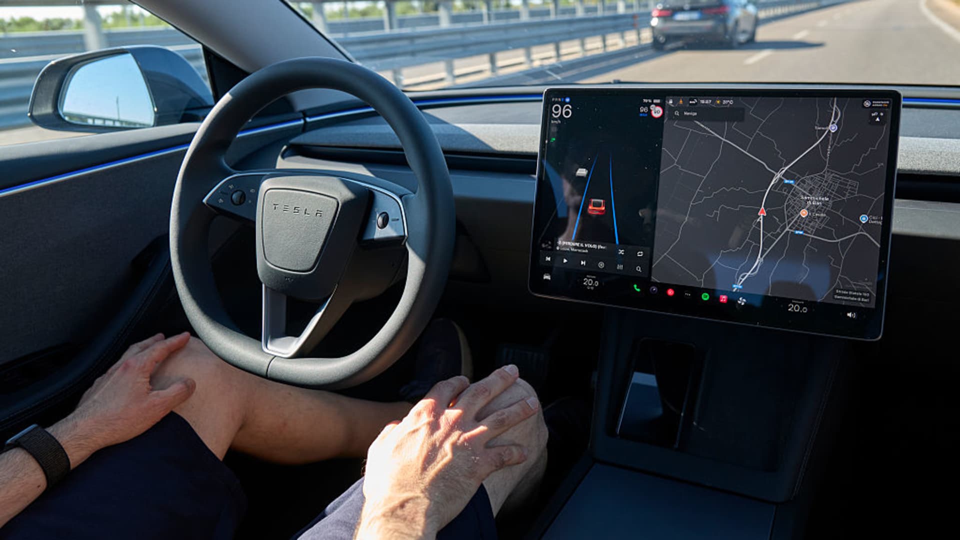 Software-Defined Cars: Decoding the Longevity Risk and Innovation Curve